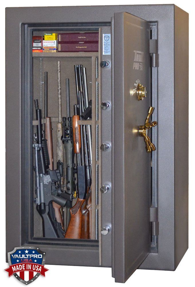 35-gun safe interior is fully configurable for all types of guns. Left- or right-hand swing doors available.