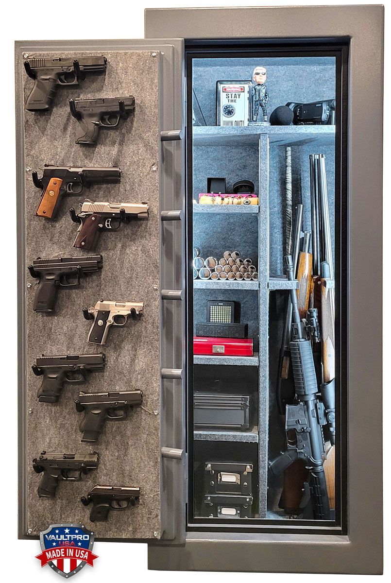 Fully configurable interior standard on the C-625 safe. Shown here with optional pistol peg door back.