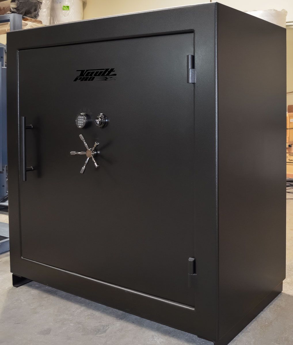 100 gun safe with dual locks and pull handle. black finish made by vault pro USA