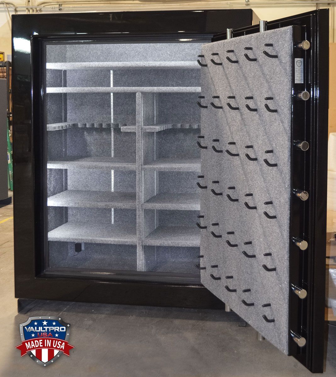 Very large 60 gun safe interior finished gloss black finish. Made by Vault Pro USA