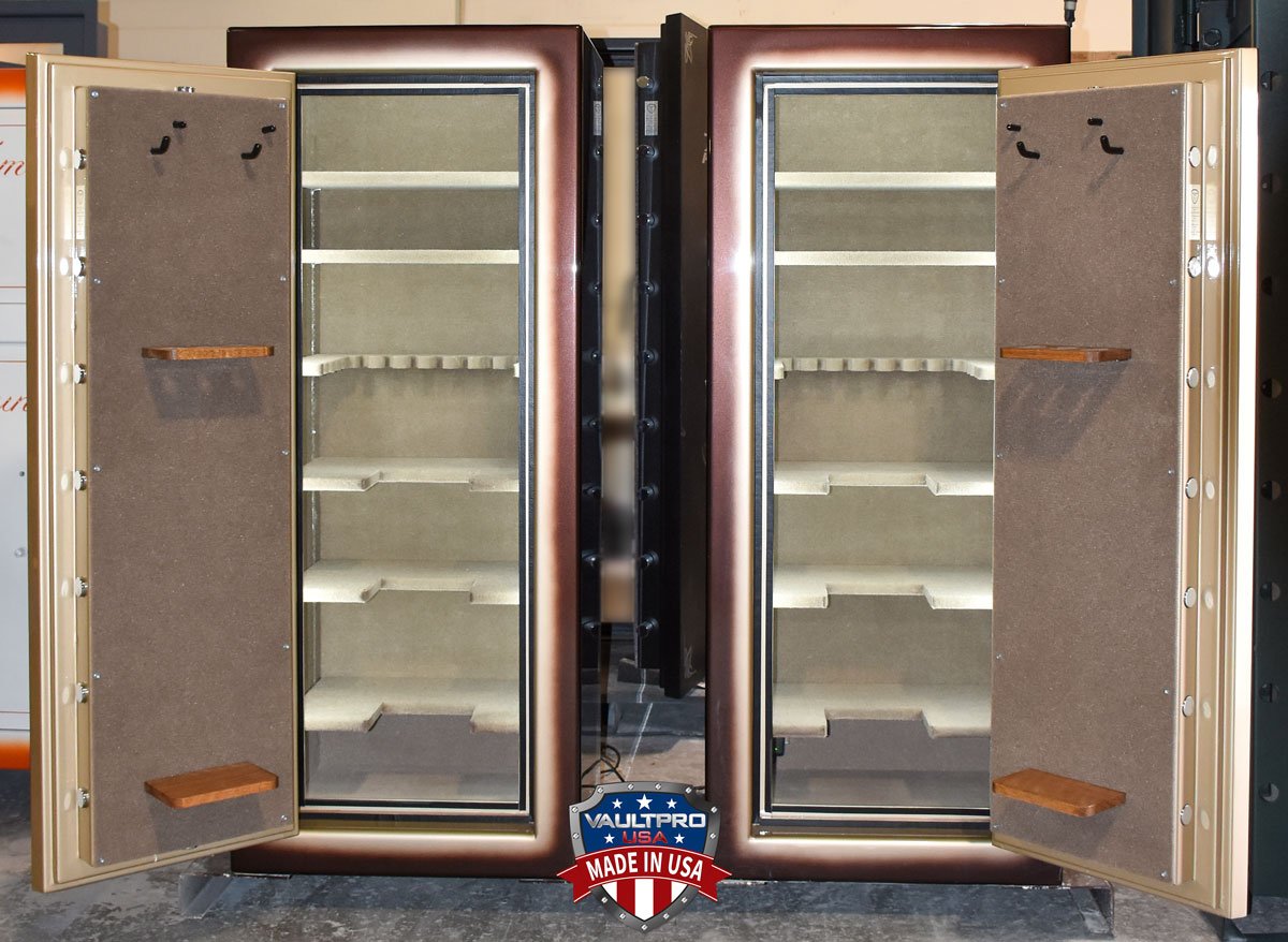 One safe is left hinged the other right hinged. This allows safes to both be open without possibility of doors interfering with access.