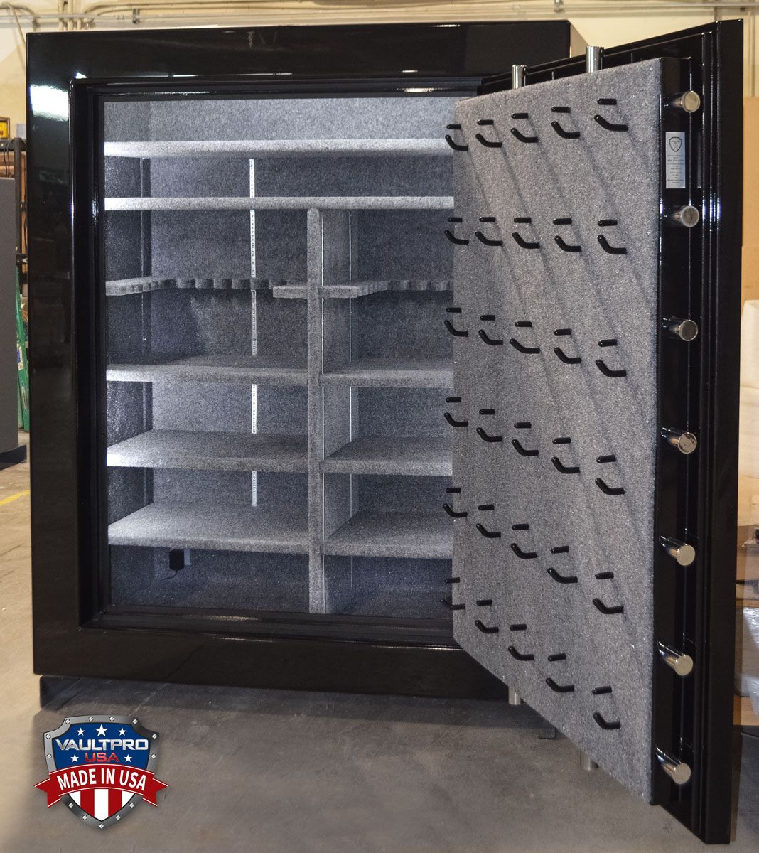 AE-760 model high capacity safe with fully configurable interior for long guns, shelves, or both. Comes standard with L.E.D. lighting, electrical outlet and dehumidifier. Vault Pro USA
