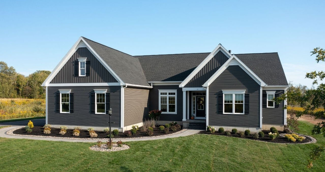 18 Dahlia Drive - Lincoln Ranch- Front elevation