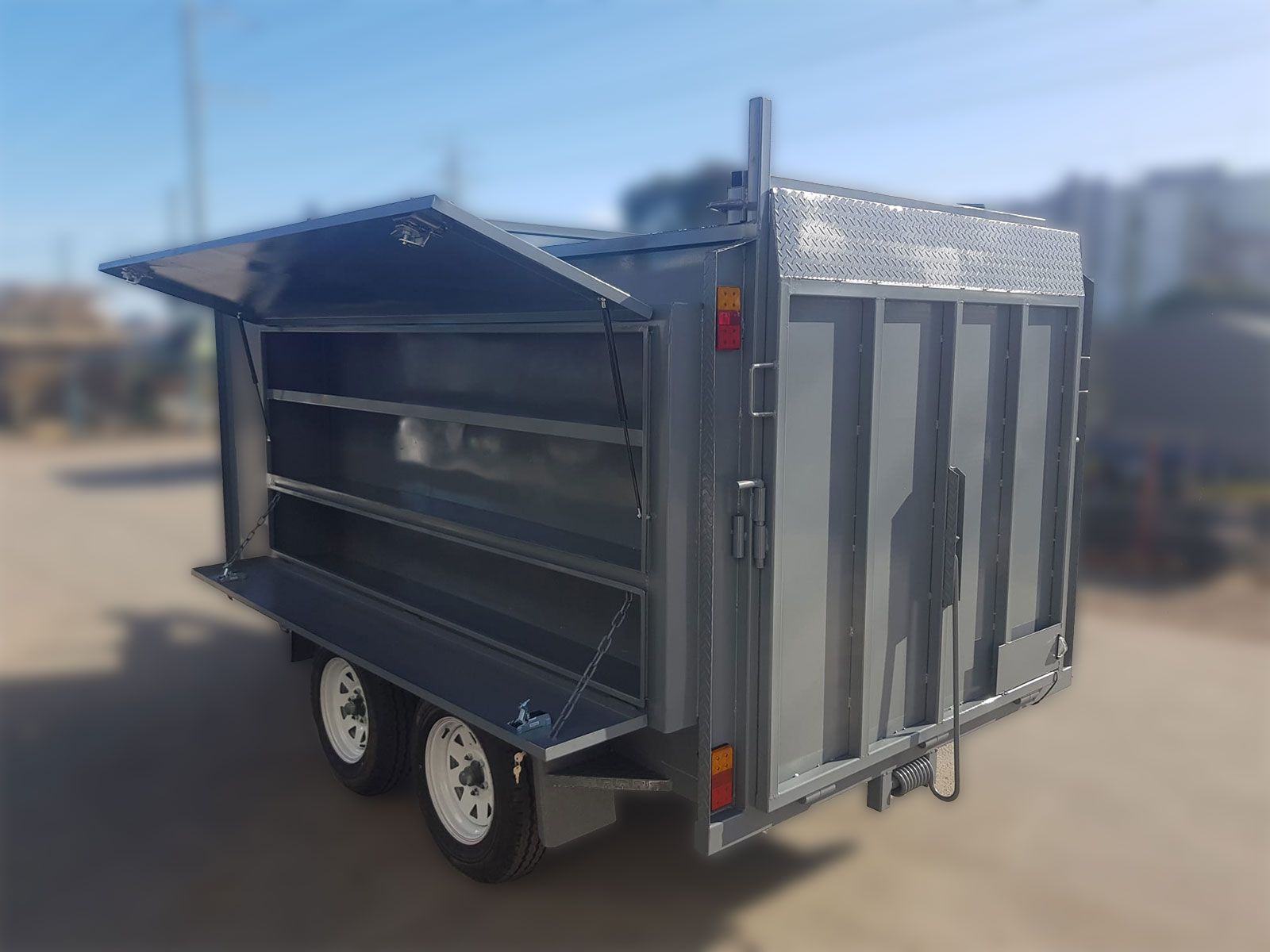LAWN MOWER TRAILER in Melbourne