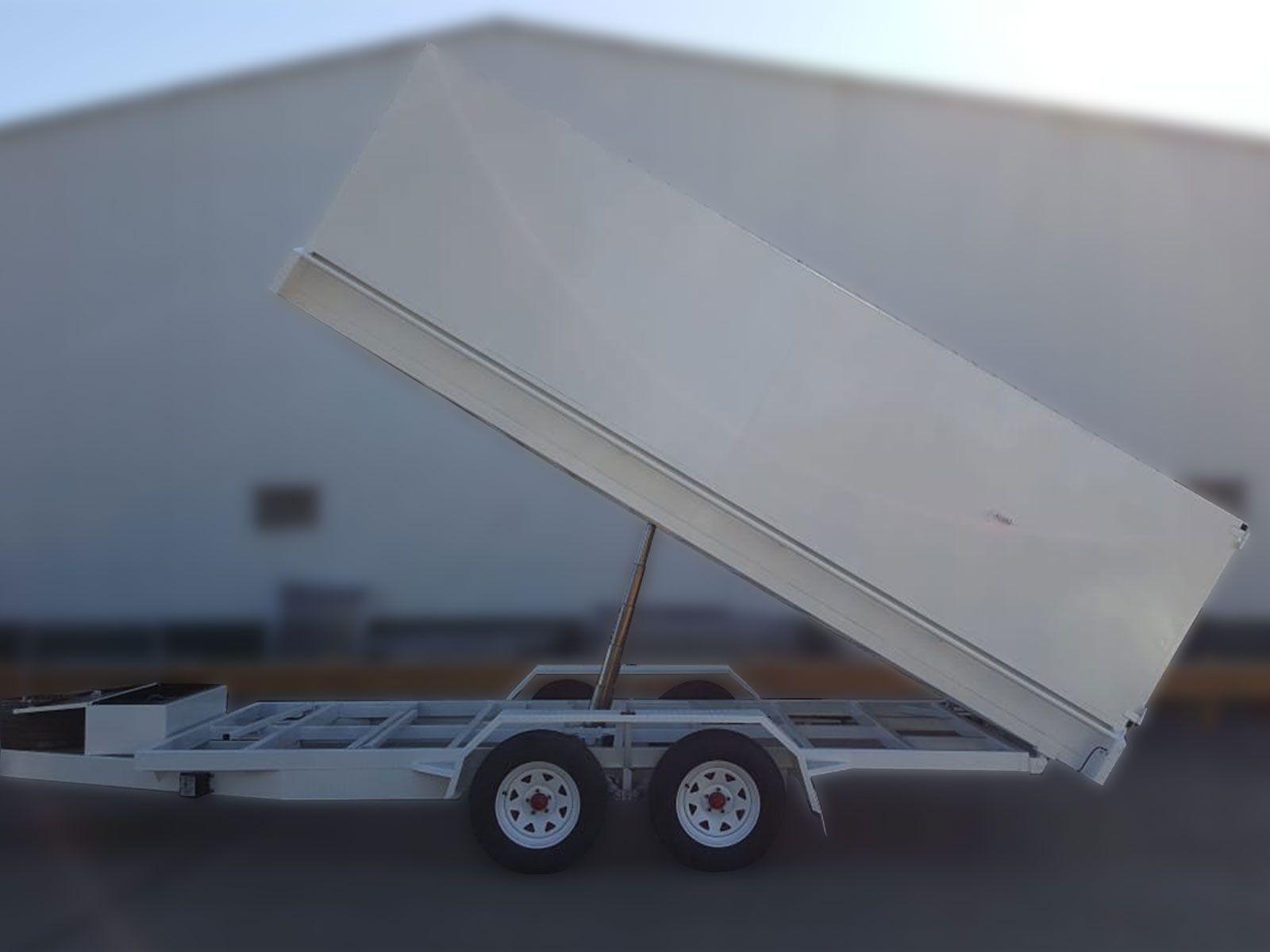 TIPPER TRAILERS in Melbourne