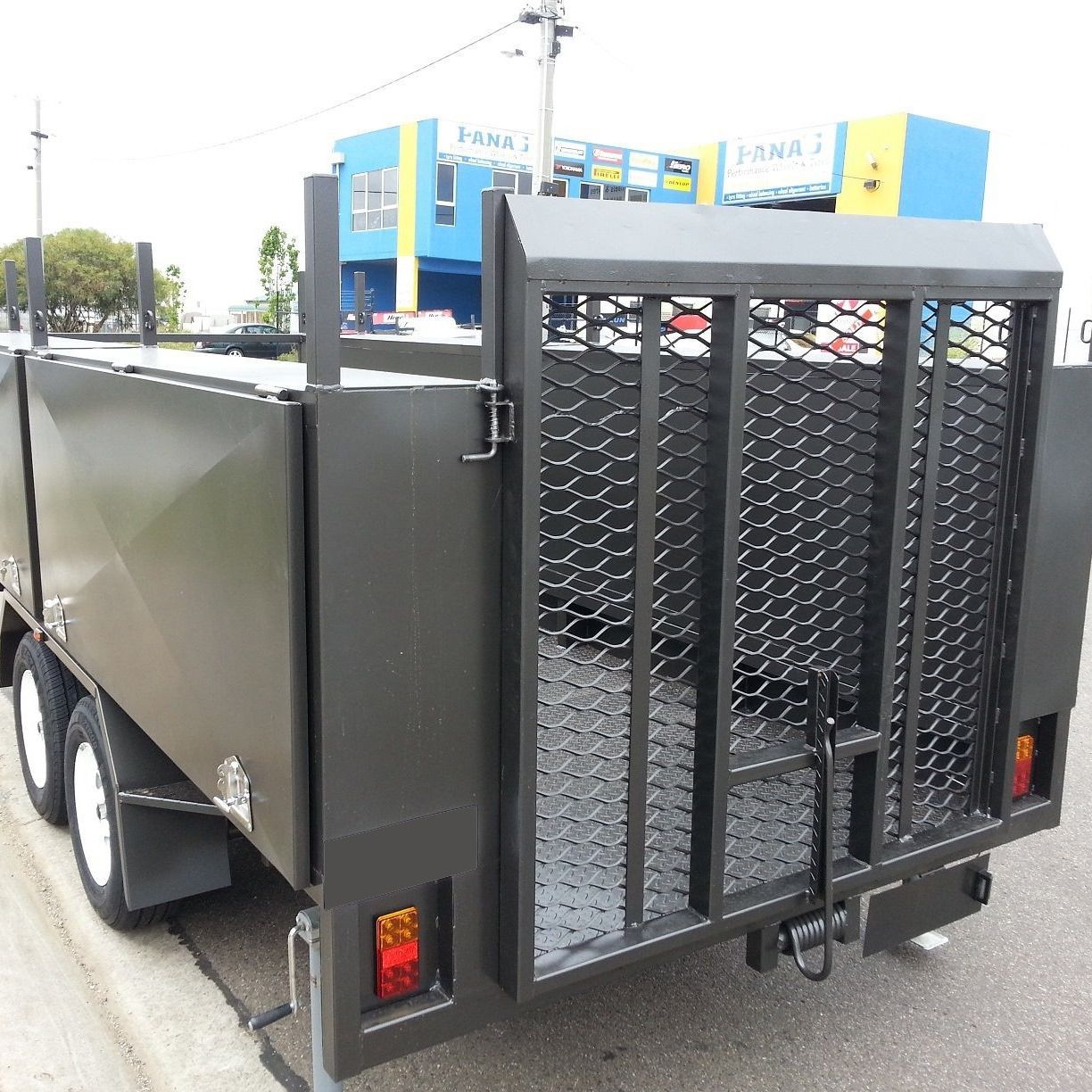 Custom Trailers