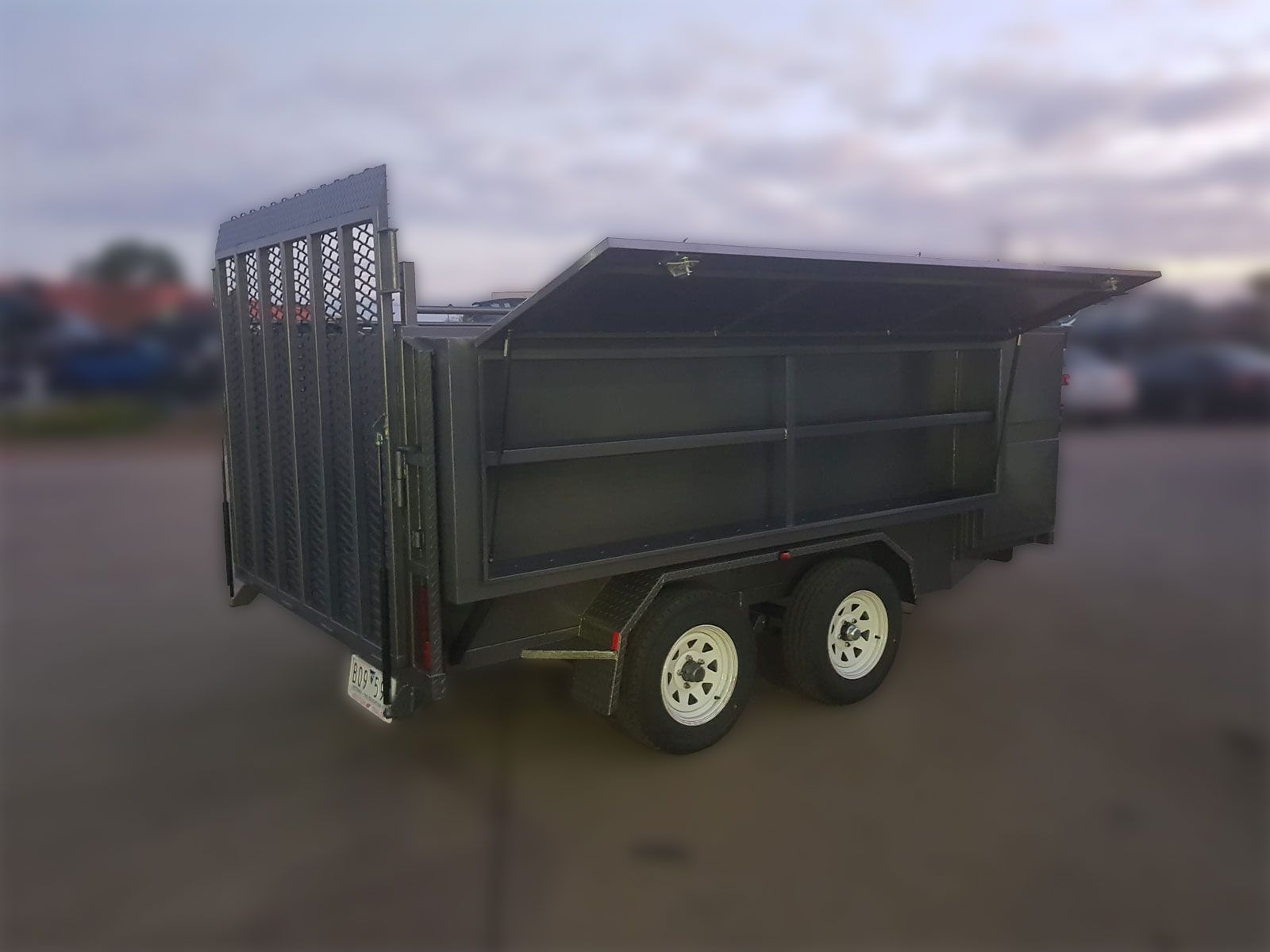LAWN MOWER TRAILER in Melbourne