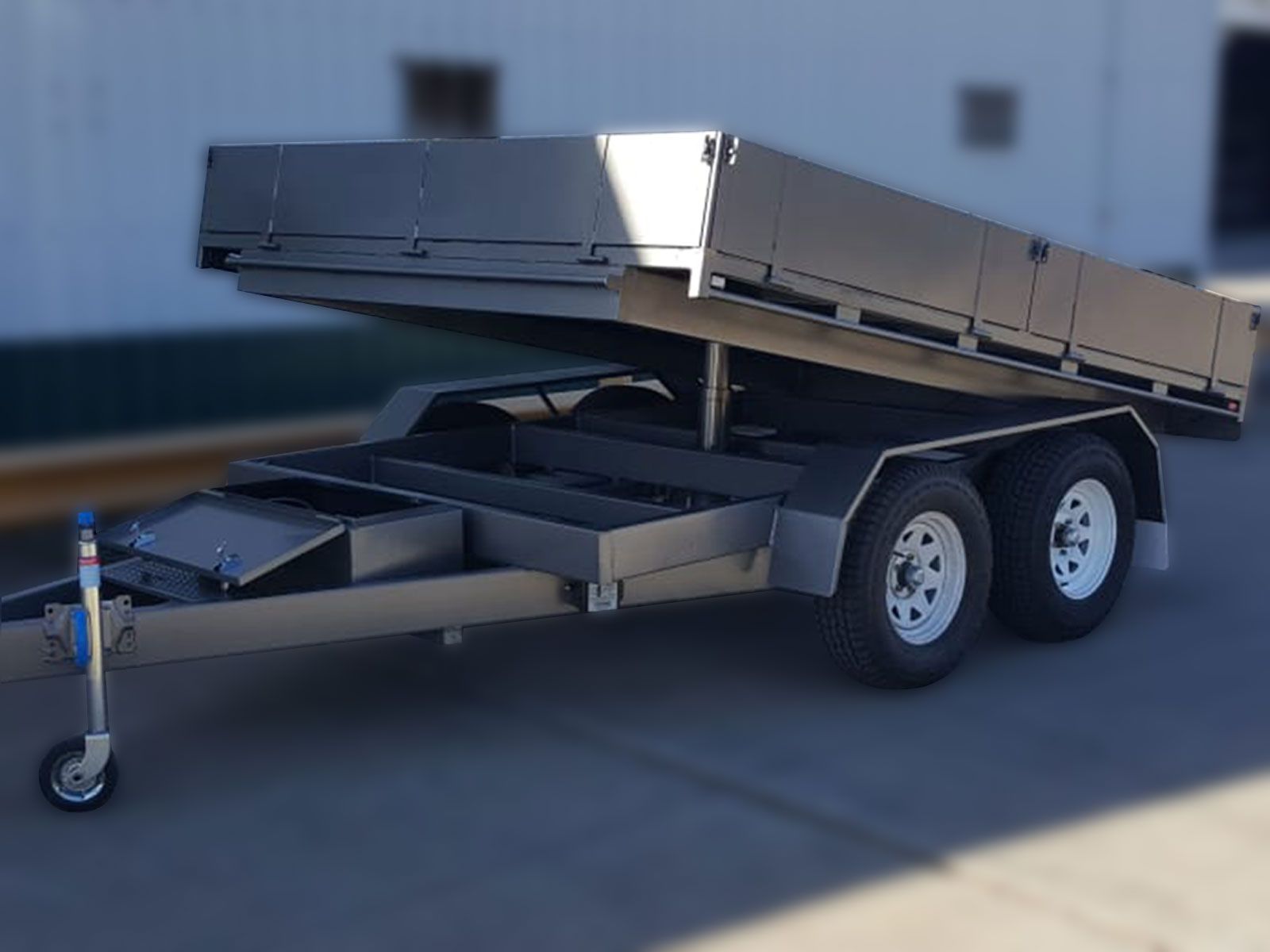 TIPPER TRAILERS in Melbourne