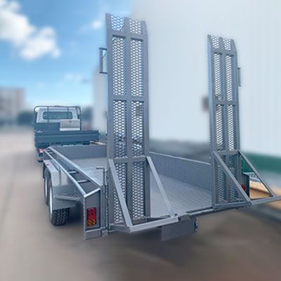 LANDSCAPING TRAILERS