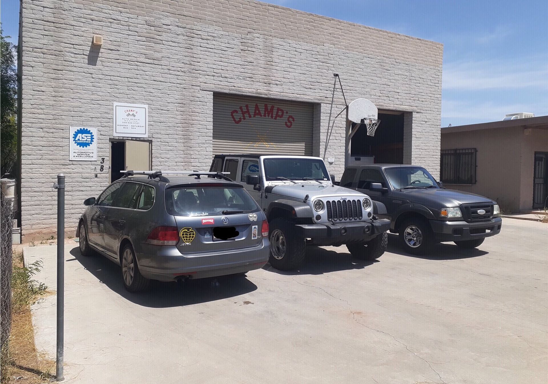 Champs Auto Repair Shop Exterior In Tucson, AZ | Champs Auto Repair