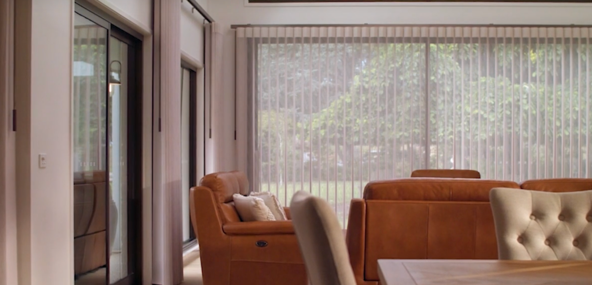 vertical sheers smart drape in living room