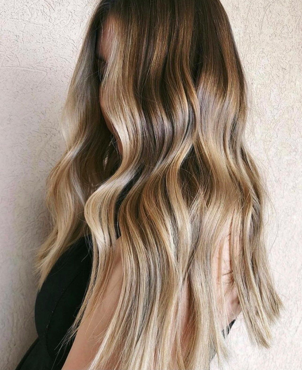 La Bella Vita balayage with money pieces