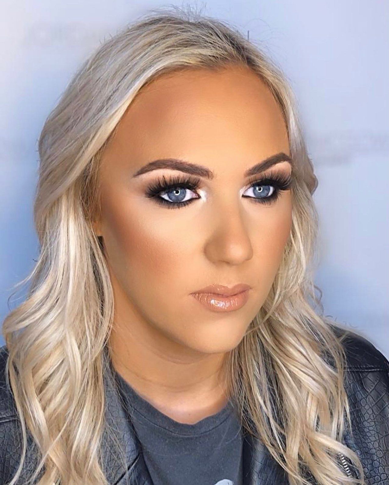 La Bella Vita Dramatic Make-up Look