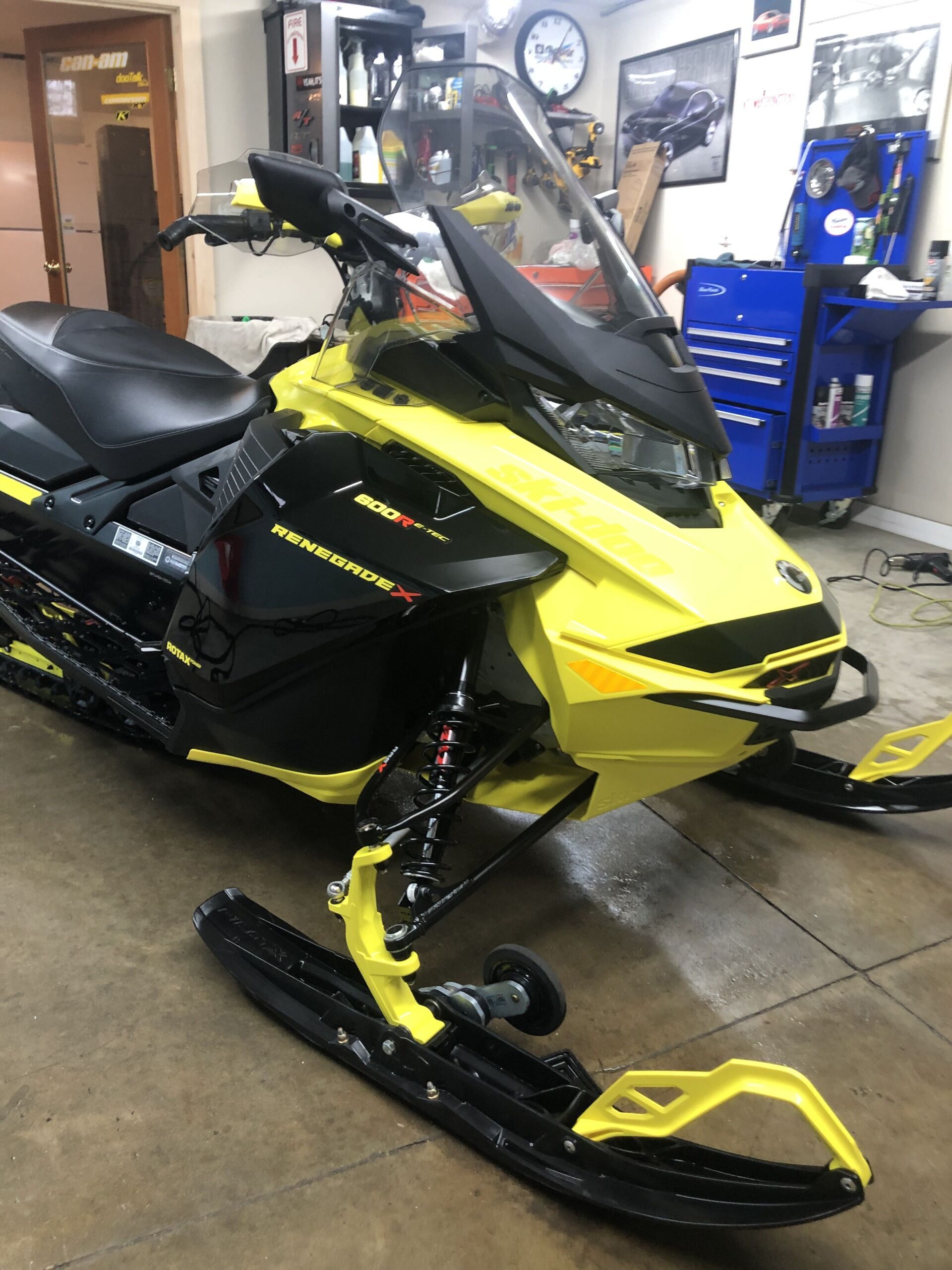 Snowmobile cleaning service