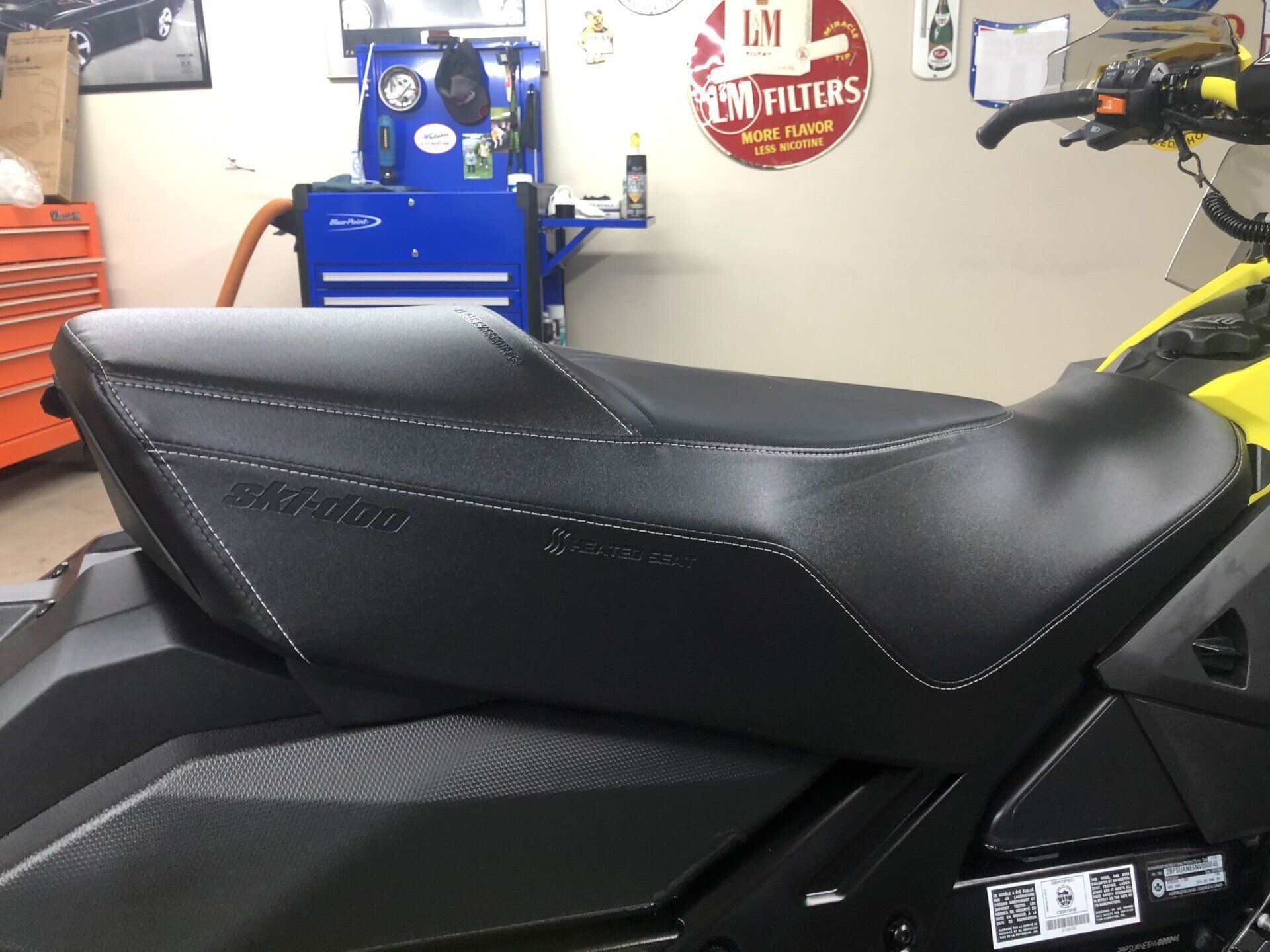 Vinyl seat cleaning 