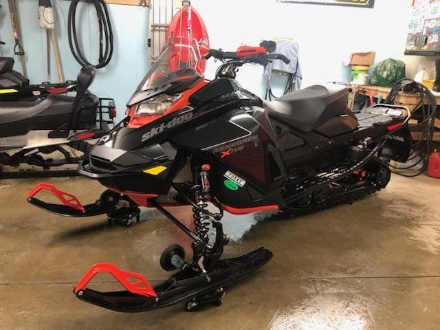 Snowmobile wax restore