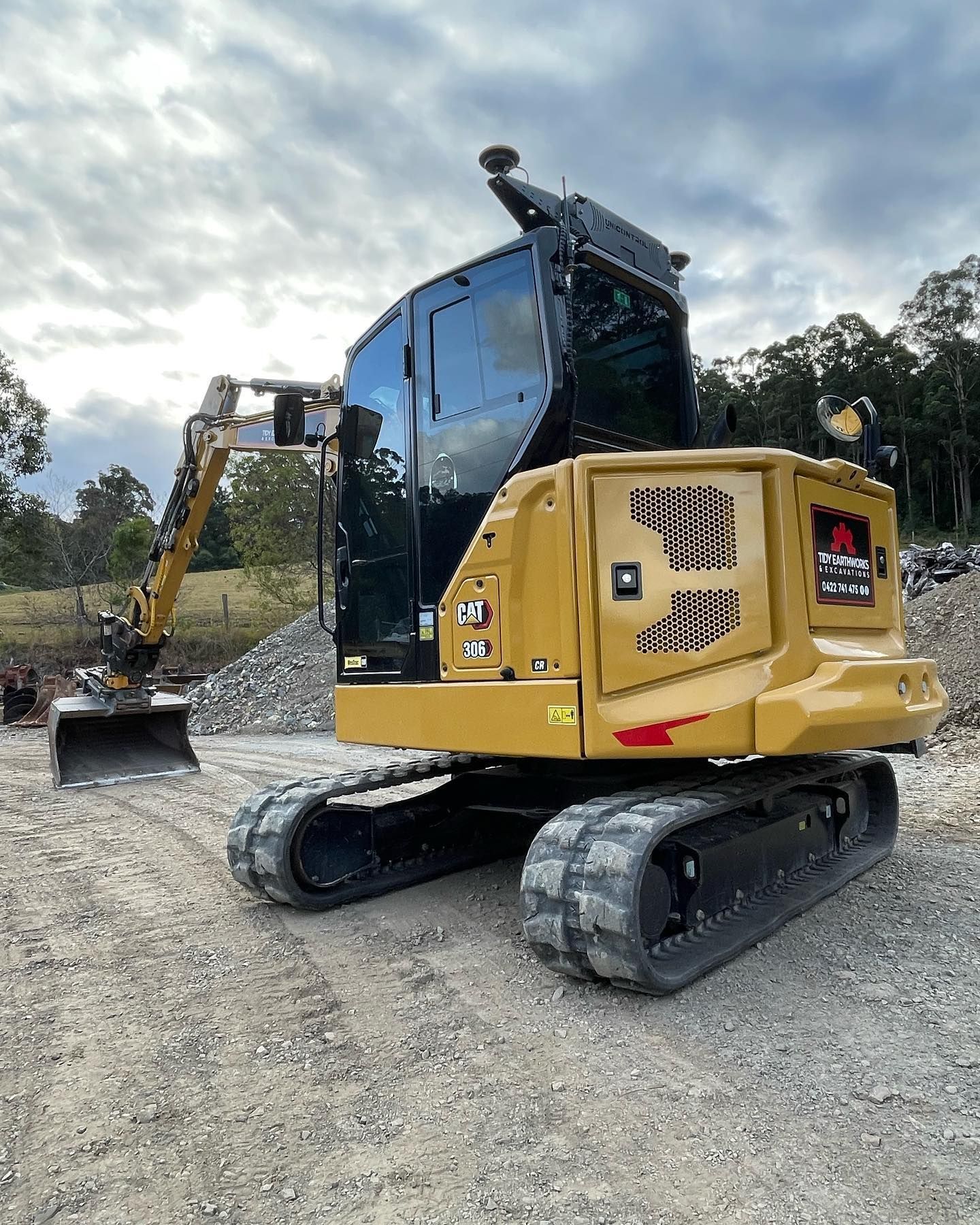 Excavator — Earthworks Services in Kendall, NSW