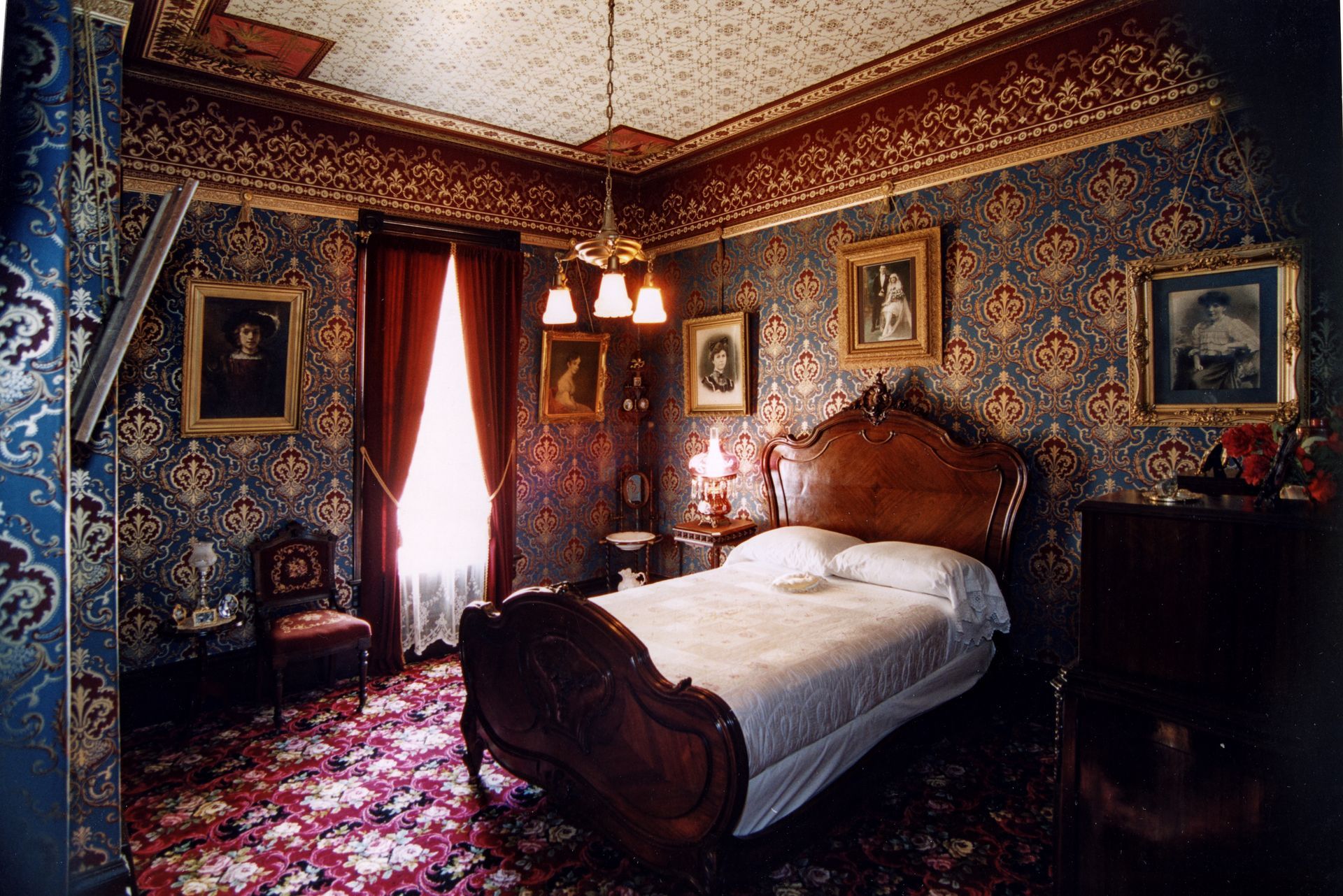 Liberty Guest Room — Oakland, CA — Gaslight Interiors
