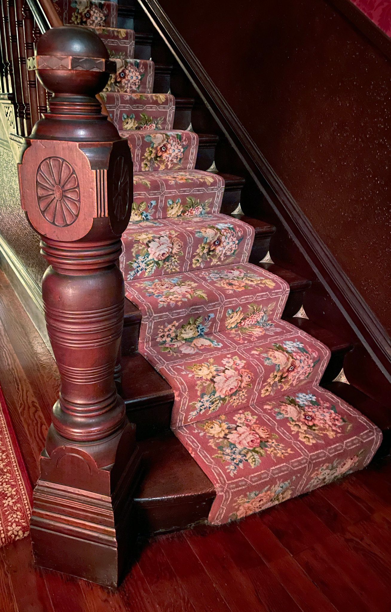 Entry Hall Stair Rod — Oakland, CA — Gaslight Interiors