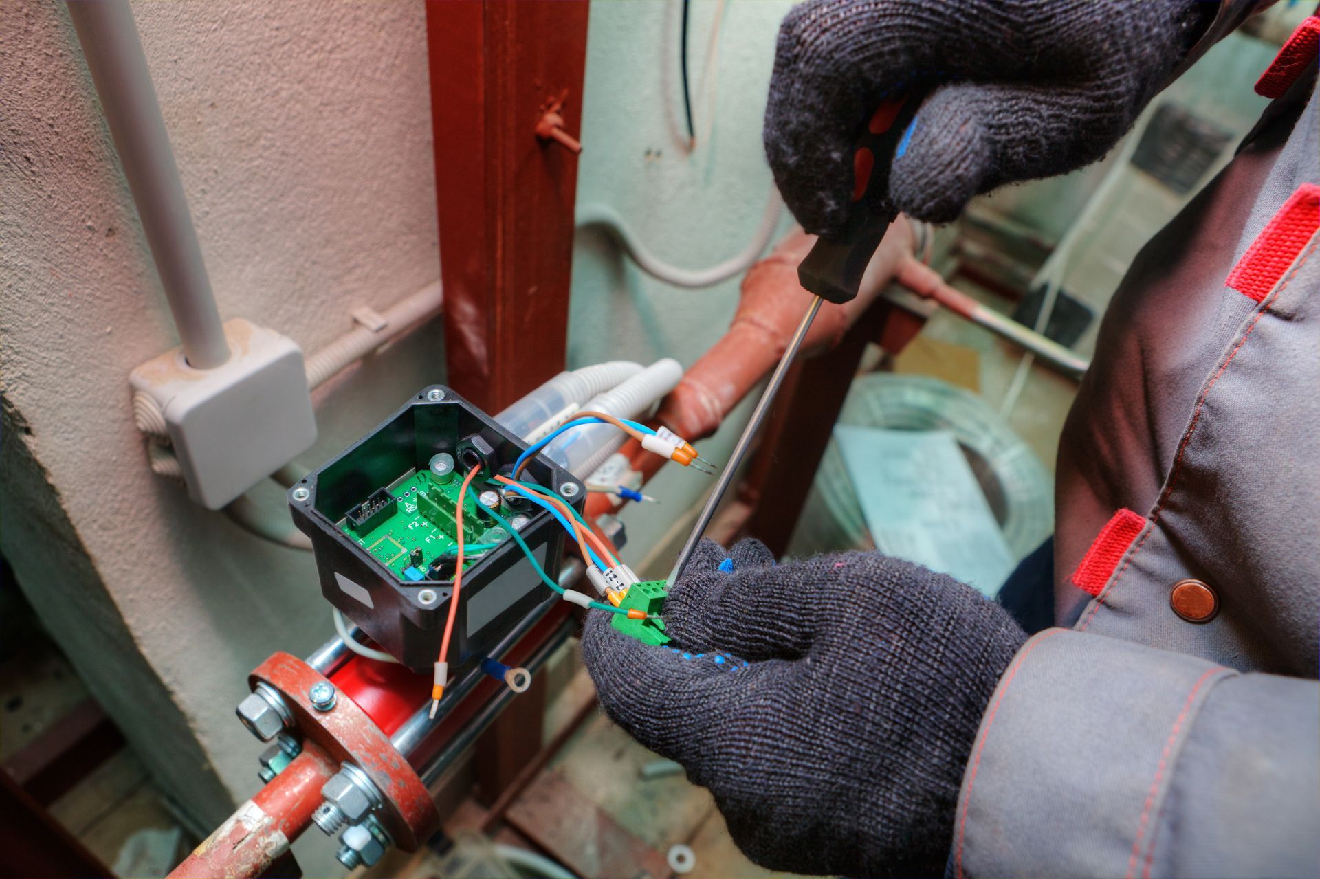 A Homeowner's Guide to Understanding Electrical Panel Upgrades