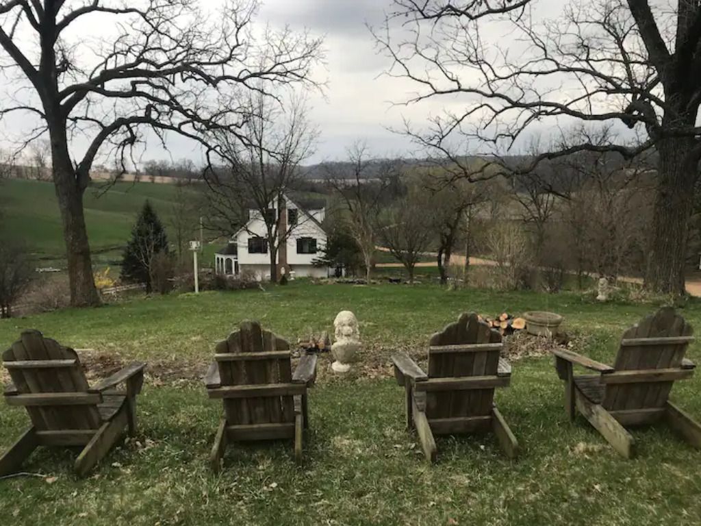 outdoor sitting area