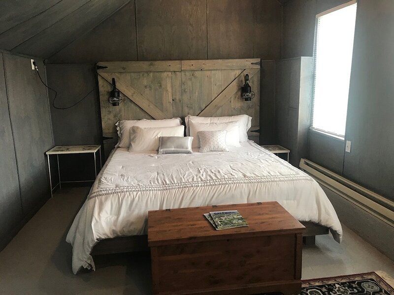 cabin bed