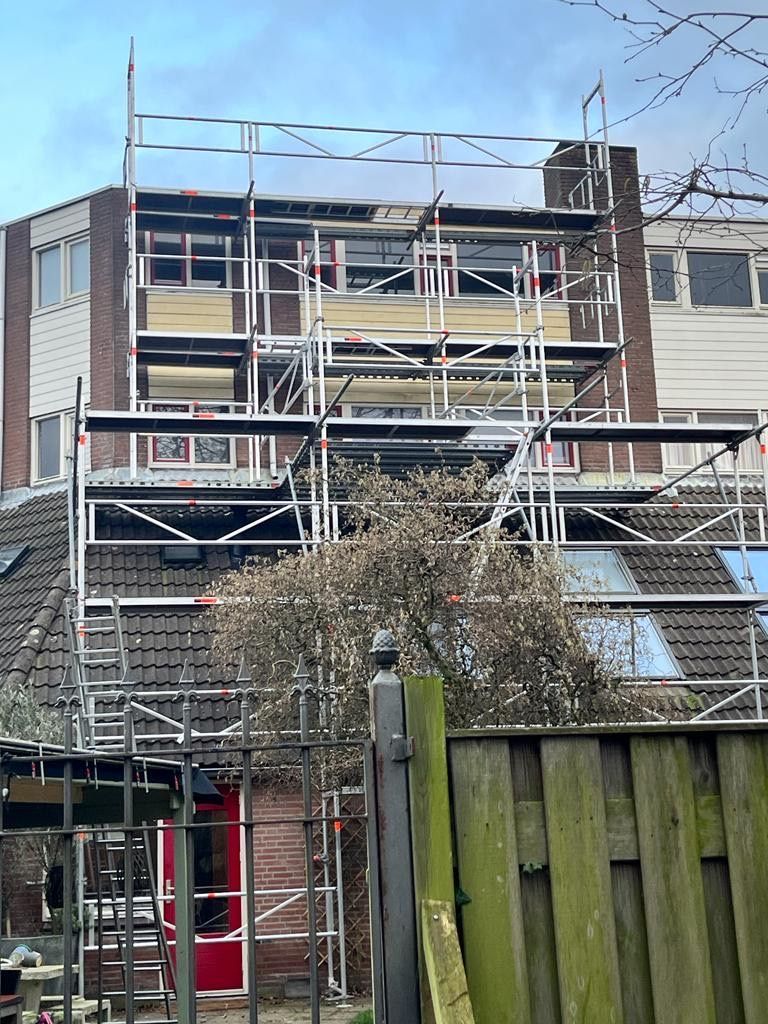 Steiger huren in Moerdijk
