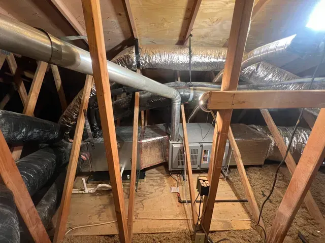 Local HVAC technician serving Valencia properties