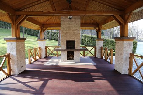 gazebo & pergola building