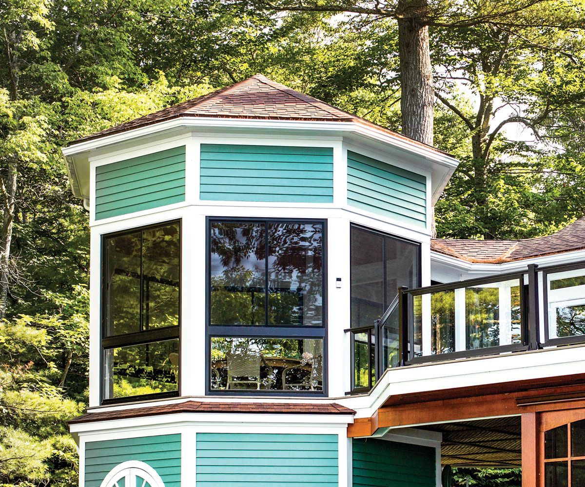 Bath Ohio enclosed porch pavilion with glass and screen window panels