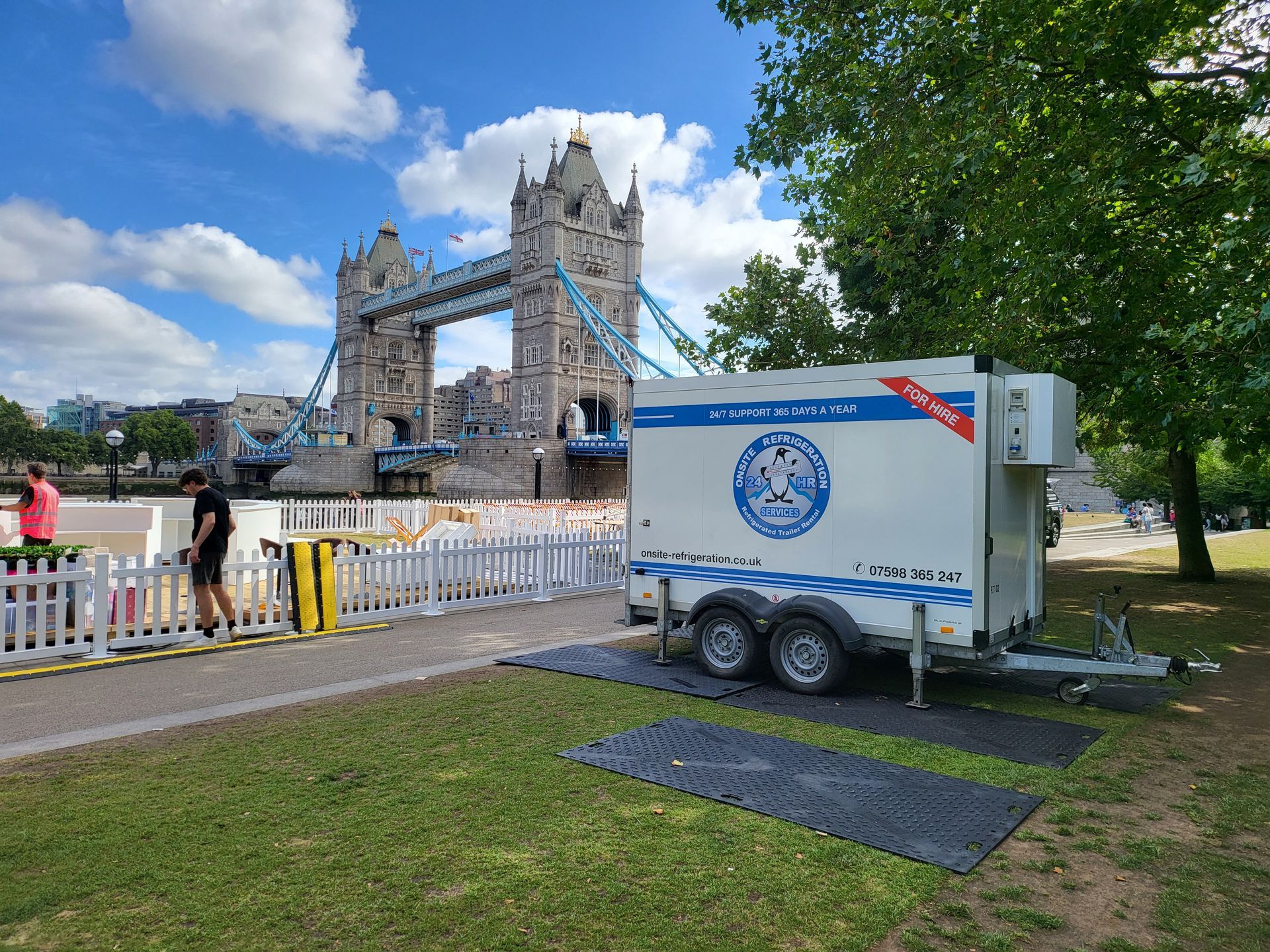 Refrigerated trailer at London Bridge