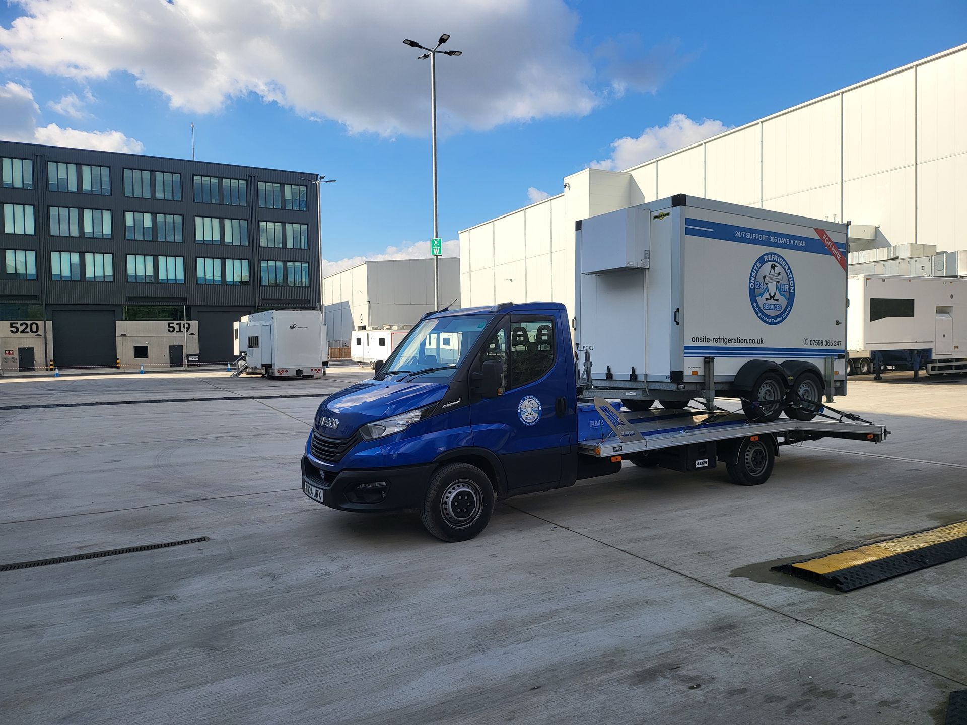Swing driver with fridge trailer
