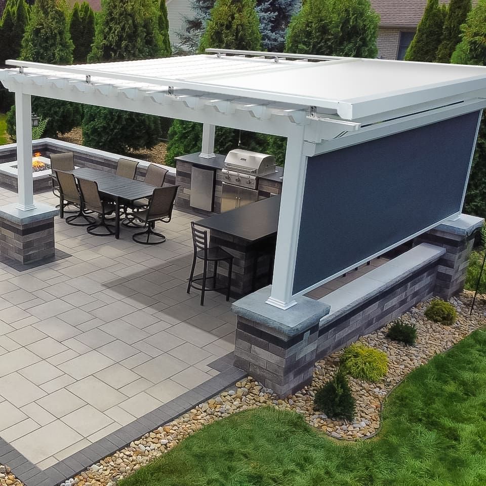 SummerSpace® Tension Zip Screen System