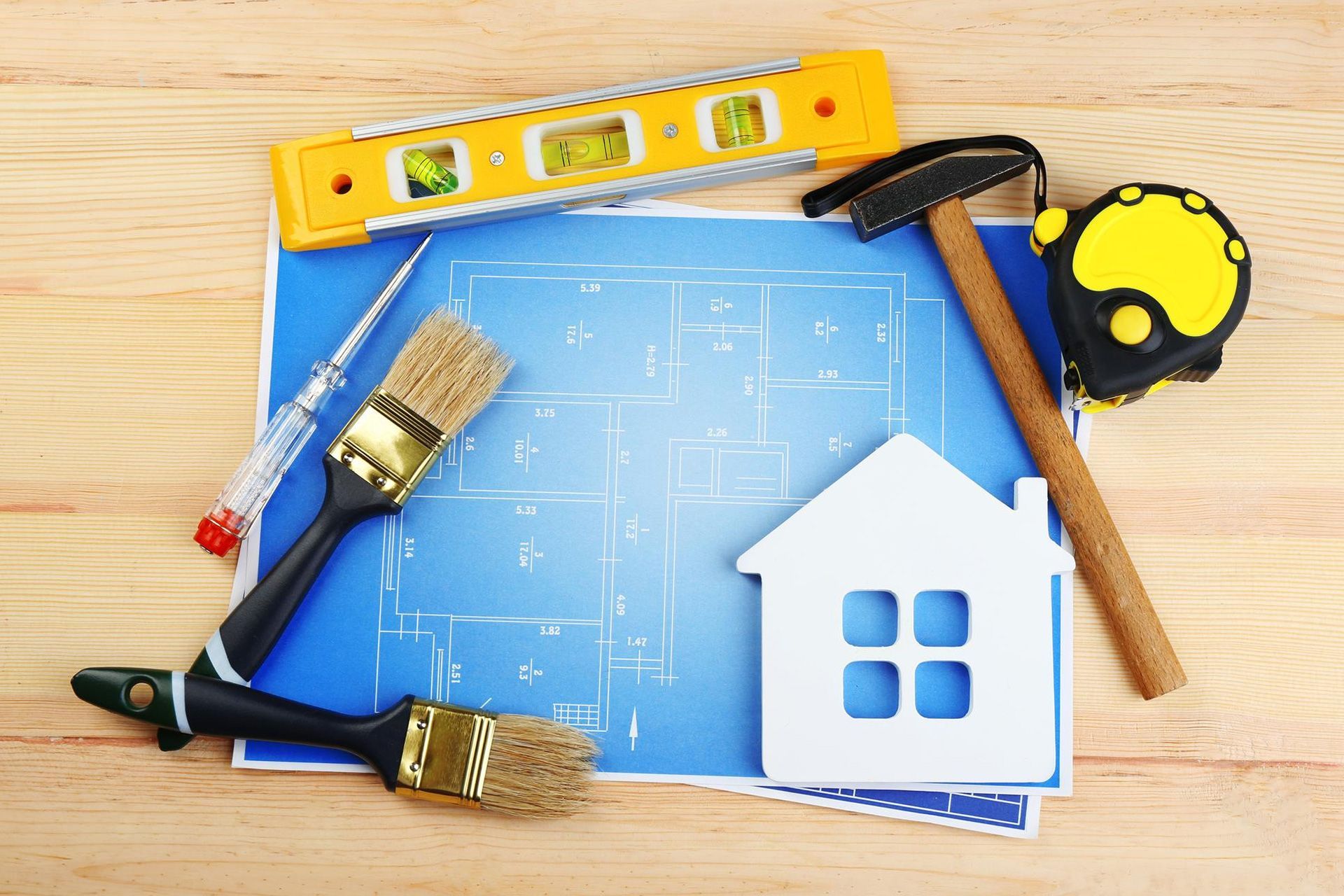 Home renovation and new construction comparison