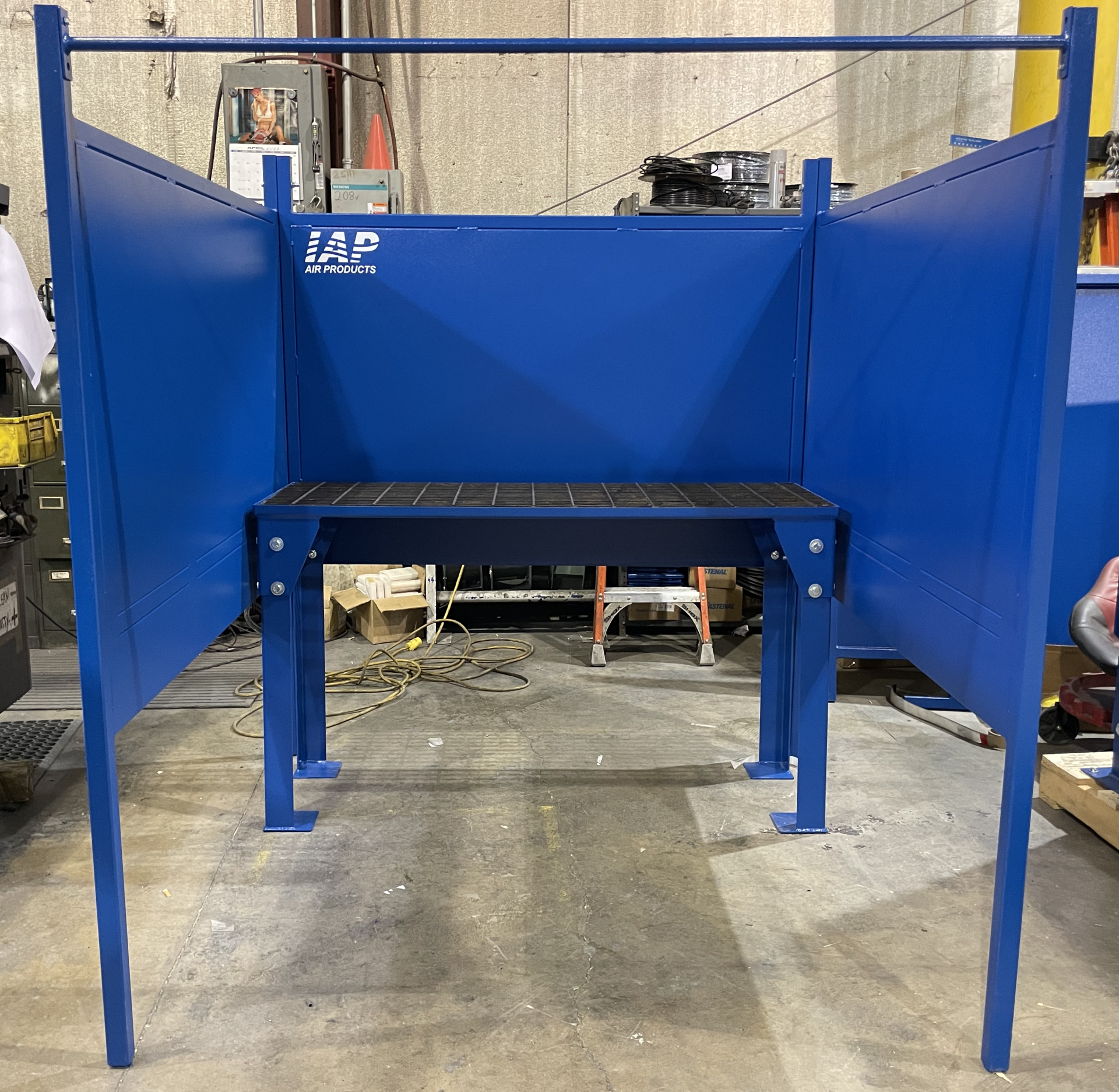IAP Welding Booth