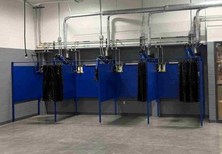 IAP-Weldshell-weld-booths-in-a-trade-school