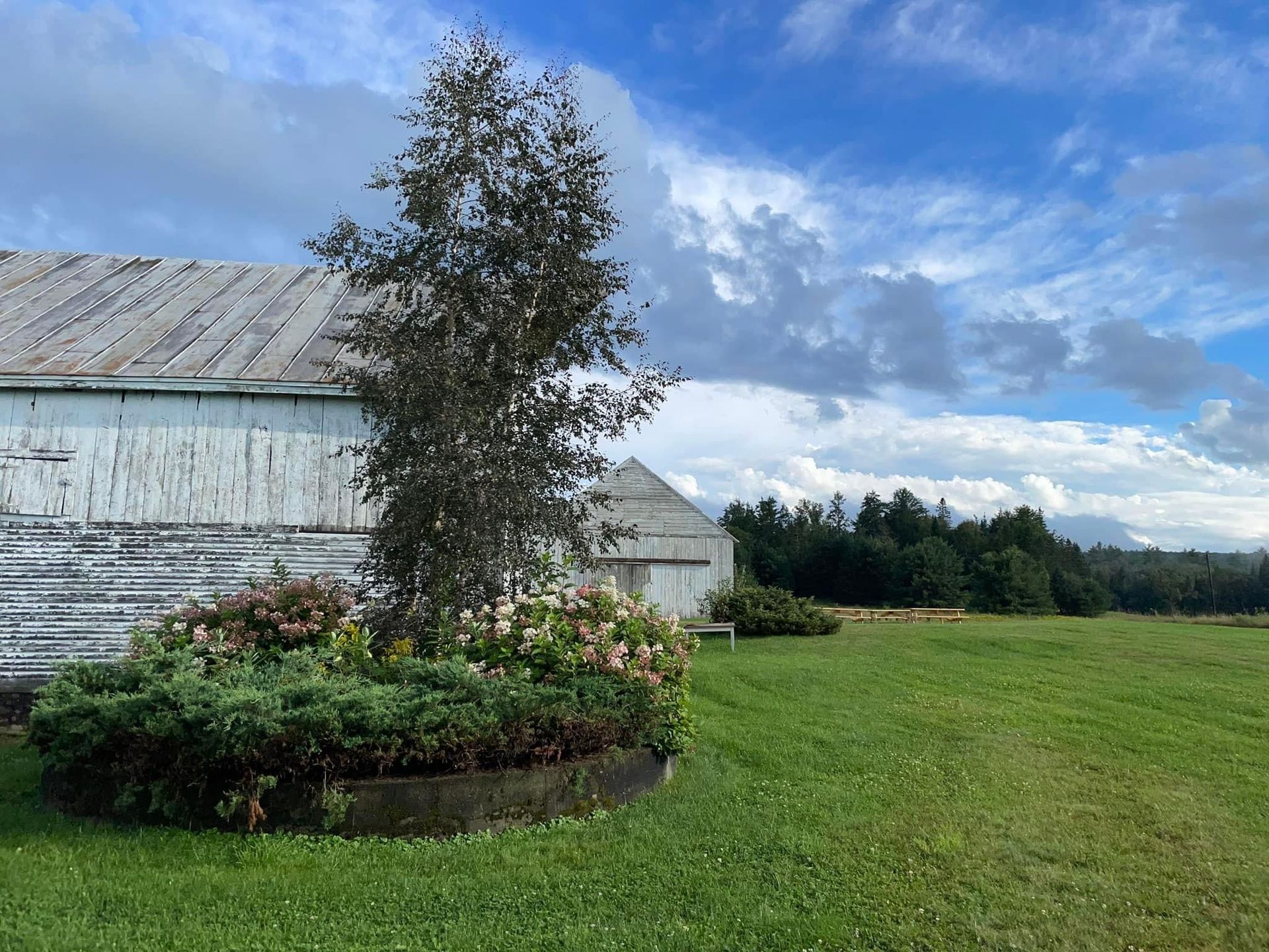 barn