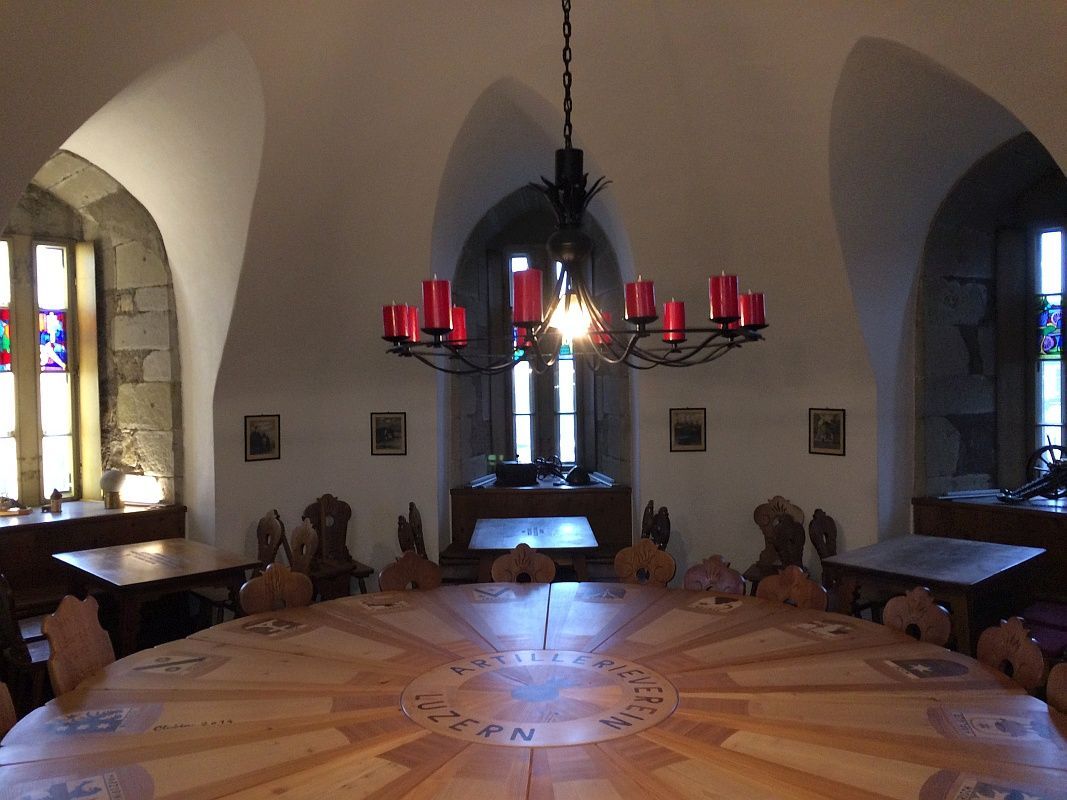 Salon of the Watertower