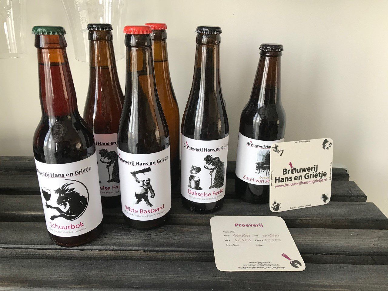 Bier bierglazen twee soorten bier