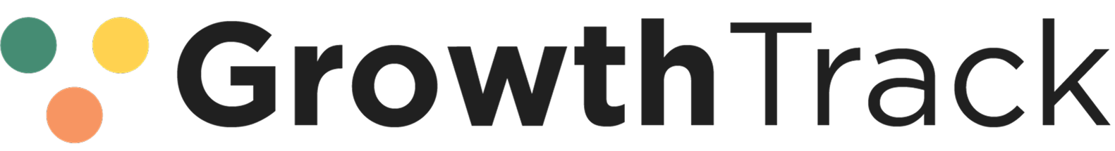 Logotipo de GrowthTrack con puntos verdes, amarillos y naranjas junto a un texto negro