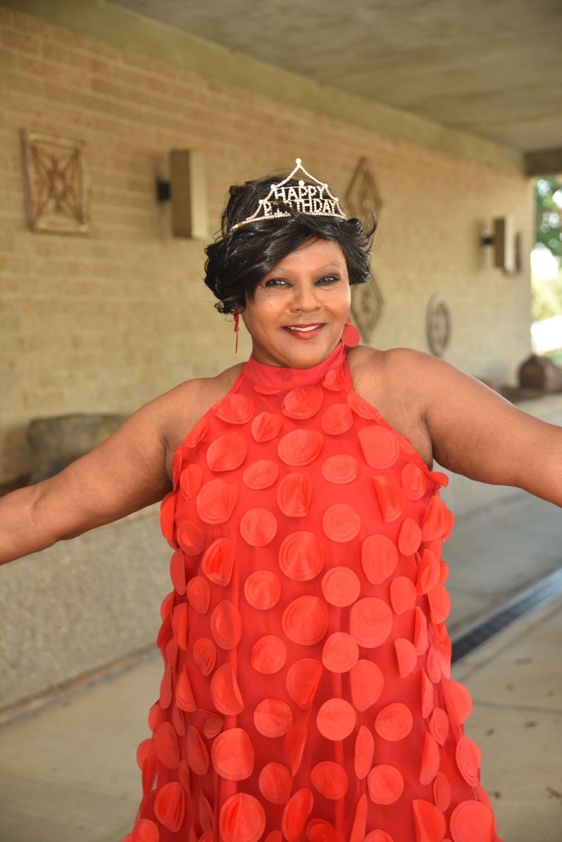 60th birthday party with crown