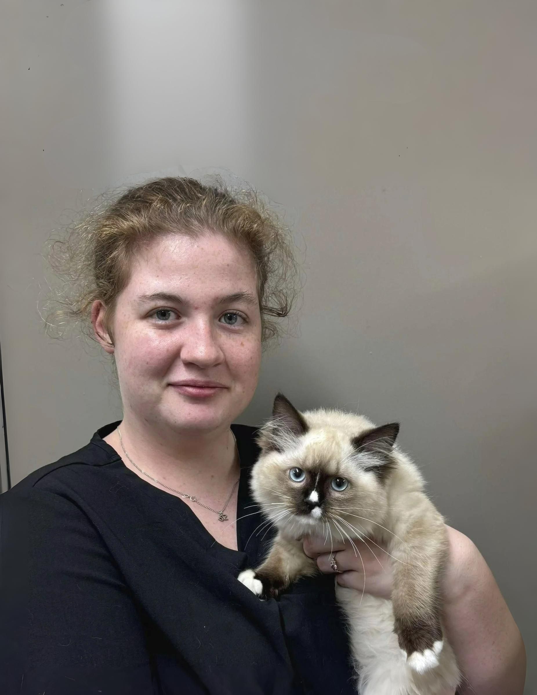Zoe, Nurse — Tanilba Bay Vet in Tanilba Bay, NSW