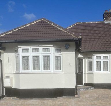 before and after rendered house Quality Render Specialists Basildon