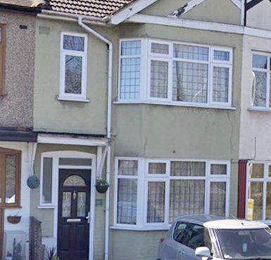 before and after rendered and cladding house Quality Render Specialists Basildon