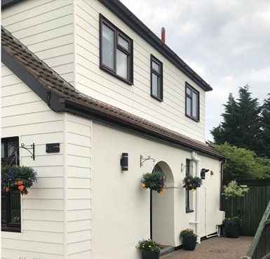 before and after rendered house Quality Render Specialists Basildon