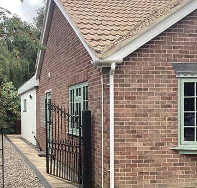 before and after rendered house Quality Render Specialists Basildon