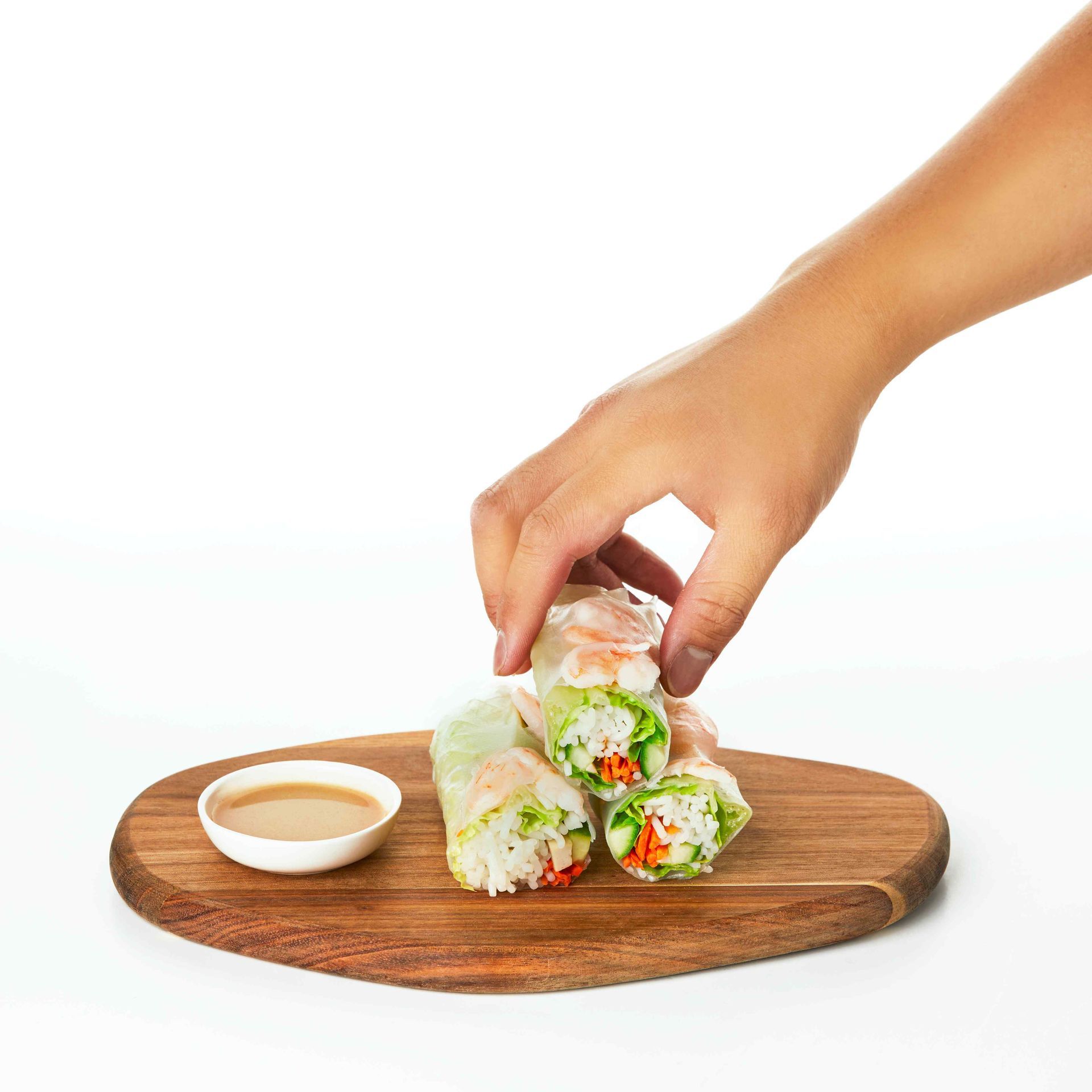 Spring rolls with dipping sauce