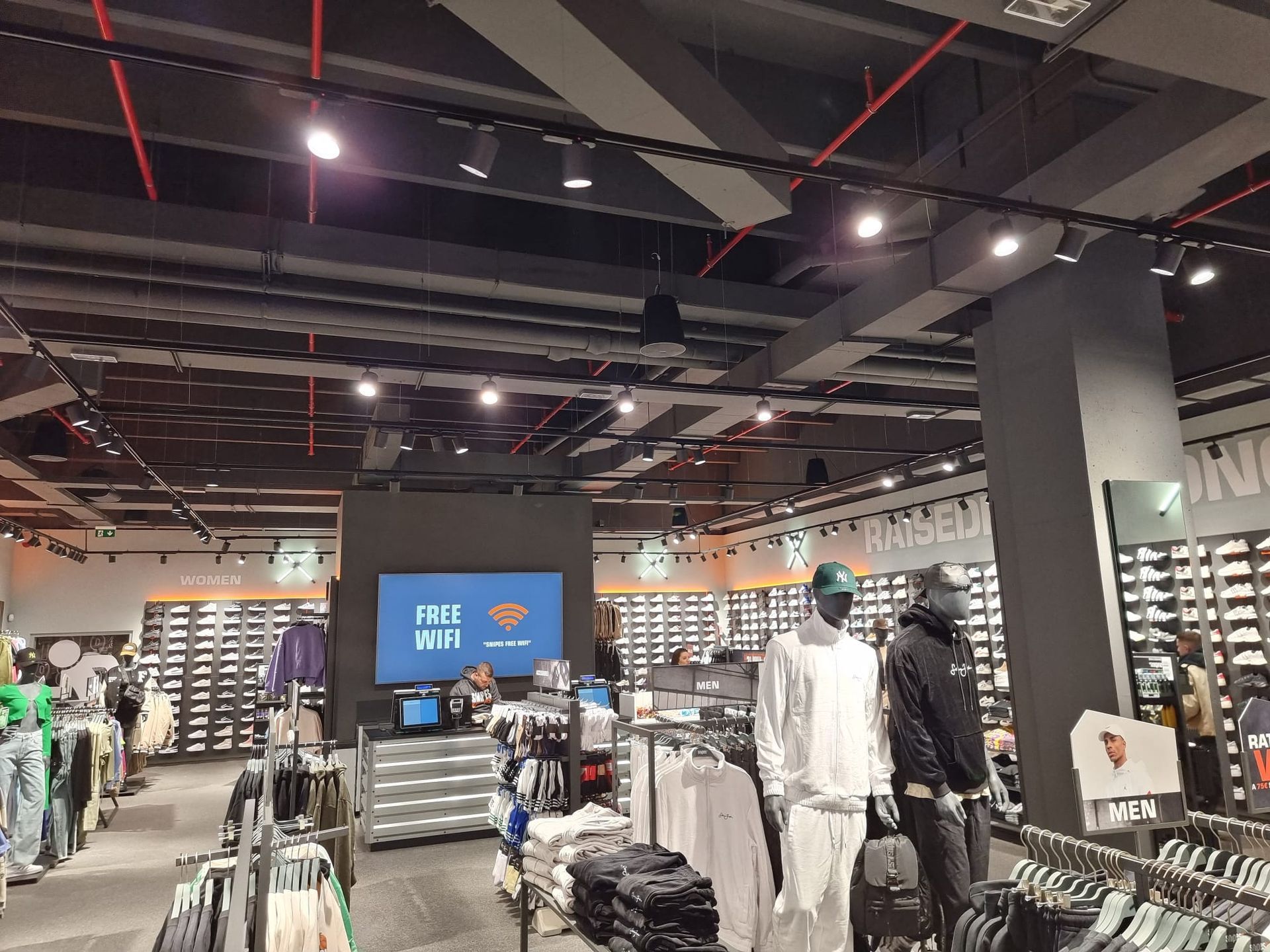 Realizzazione lavori di Valera Impianti