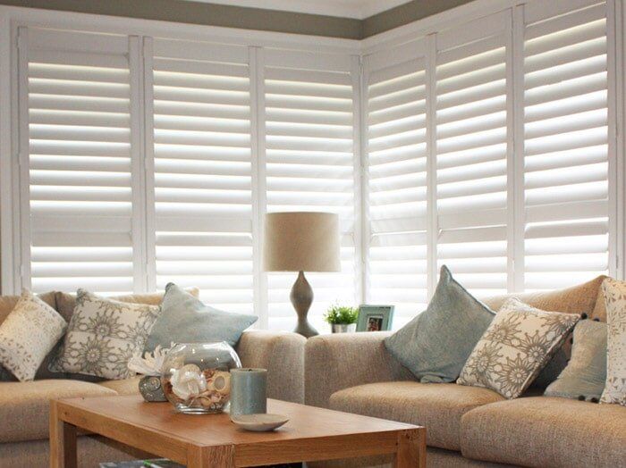 How to Clean Roller Blinds