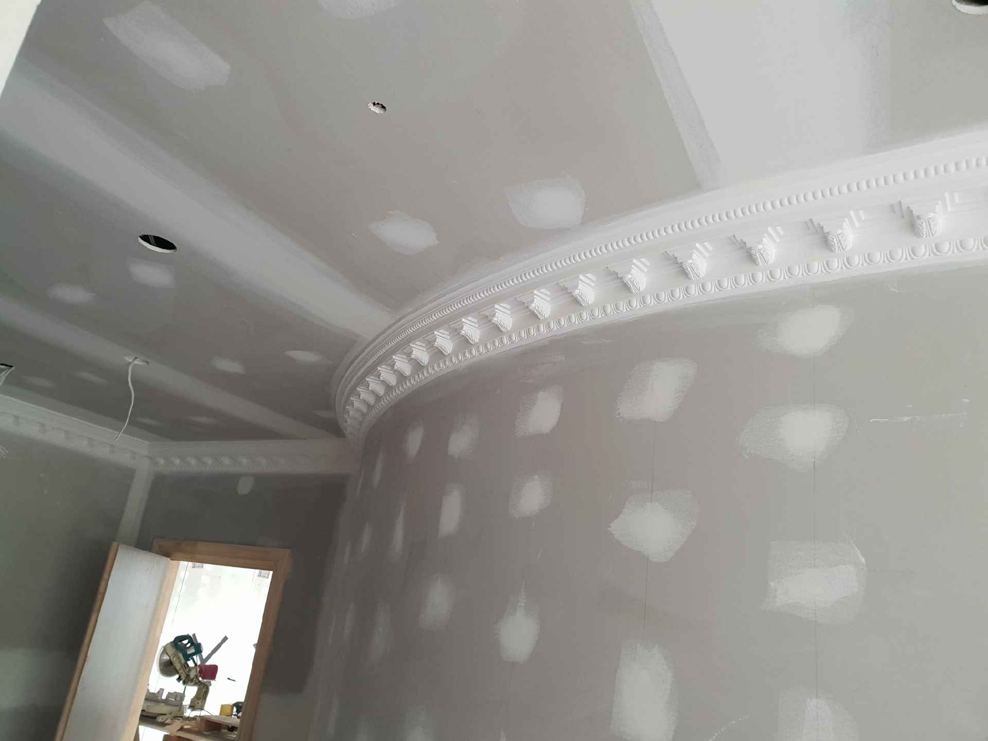 CA224 Curved Cornice — Custom Cornices in Logan Village, QLD
